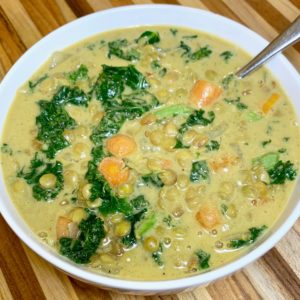Curry Kale & Lentil Soup